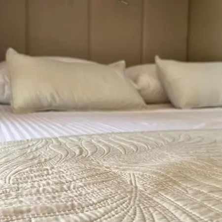 Mobile Maris - Two Bedroom Mobile Ferienhaus Orebić