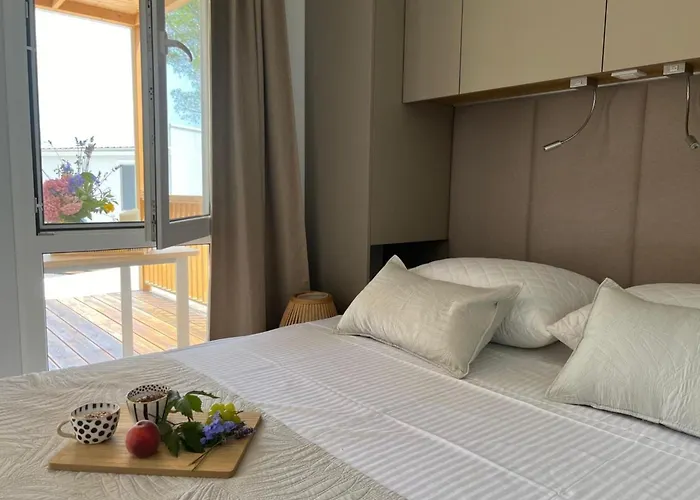 Mobile Maris - Two Bedroom Mobile